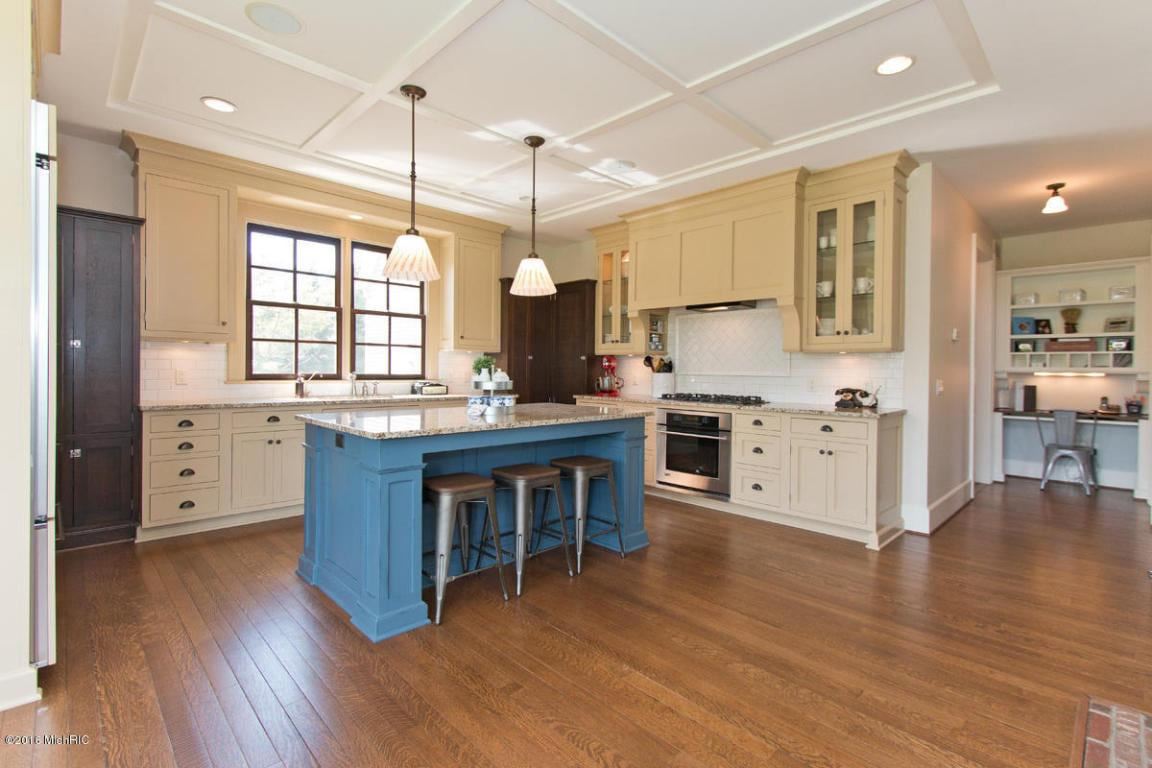 Darby - Home Design and Floor Plan - SketchPad House Plans