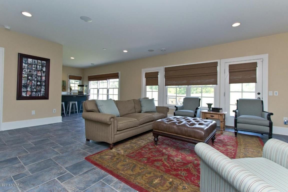 Darby - Home Design and Floor Plan - SketchPad House Plans
